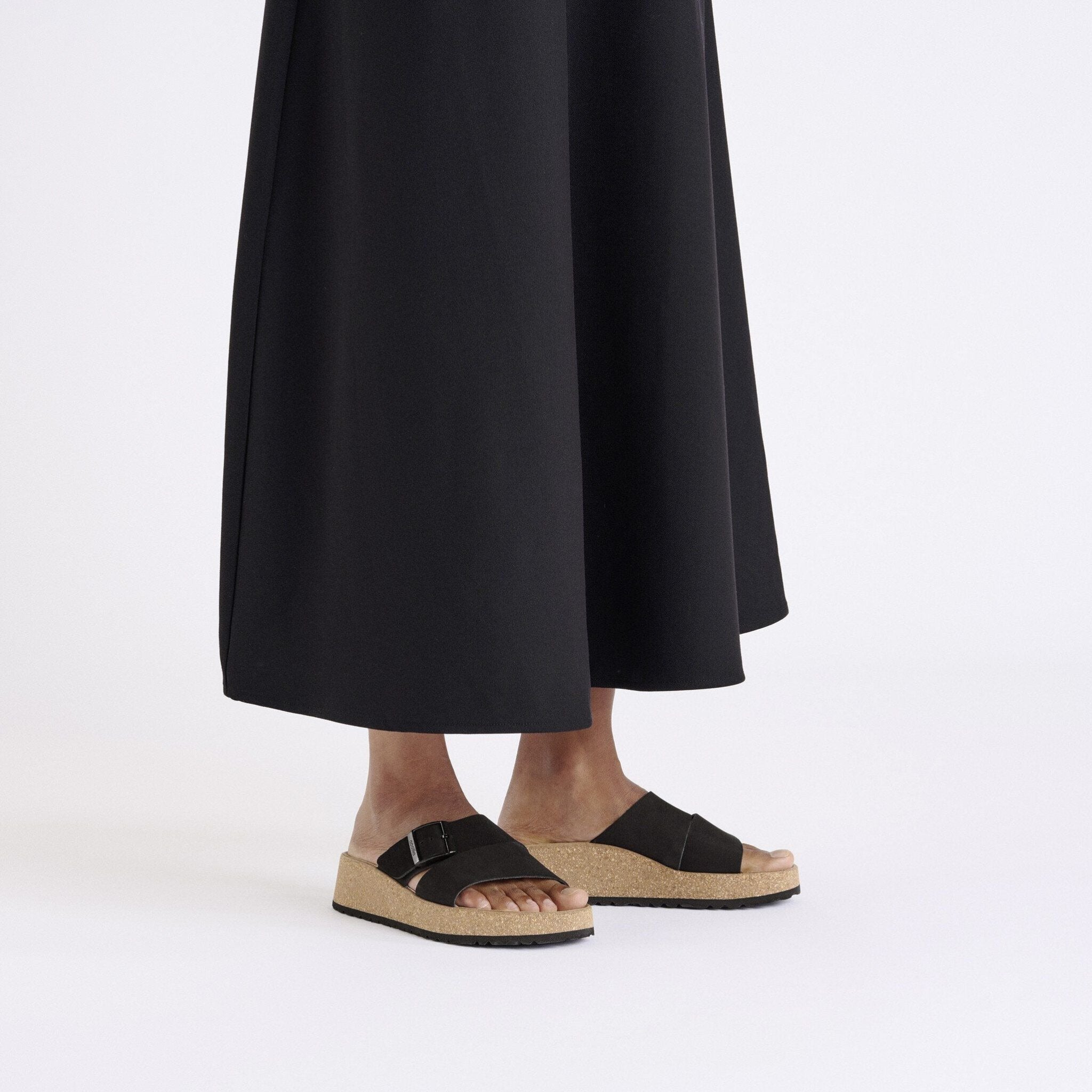 Almina | Nubuck | Black - Image 3