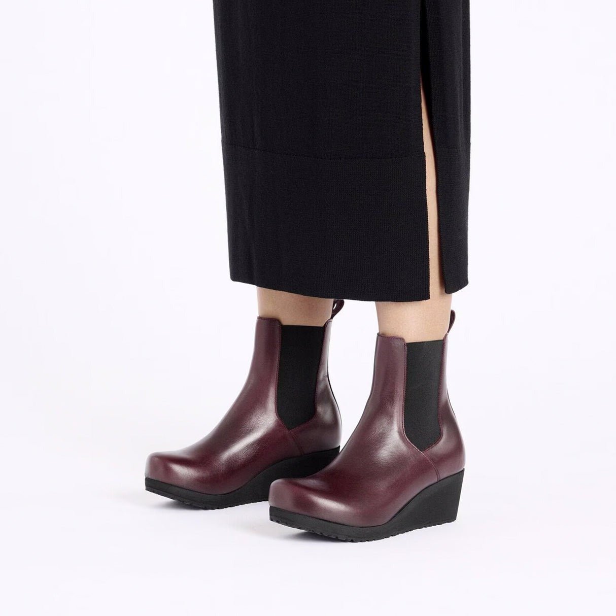 Ebba Slip On | Leather | Zinfandel - Image 3